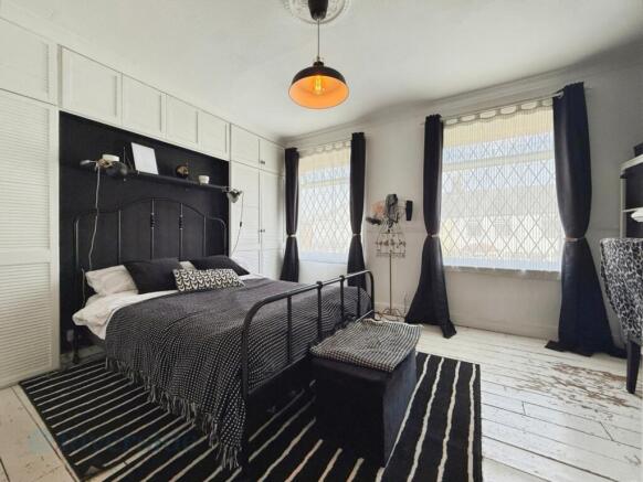 2 bed Terraced for sale Image 9