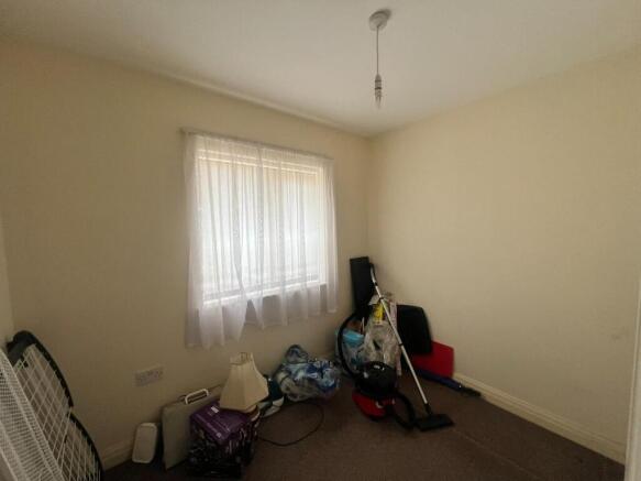 3 bed Detached Bungalow to rent Image 8