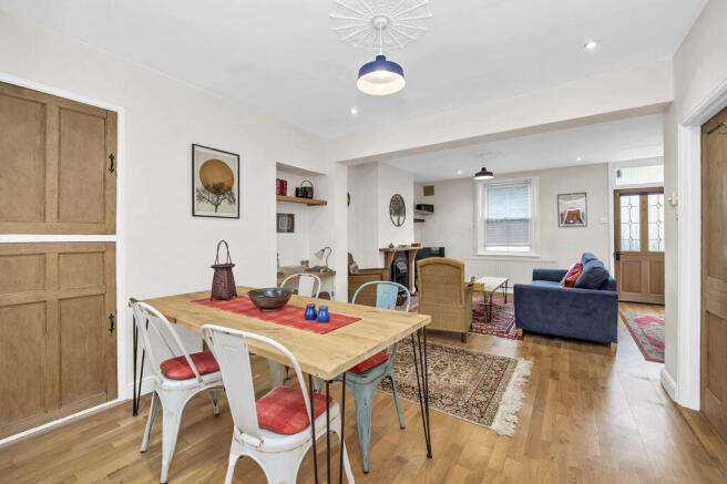 Sitting/Dining Room