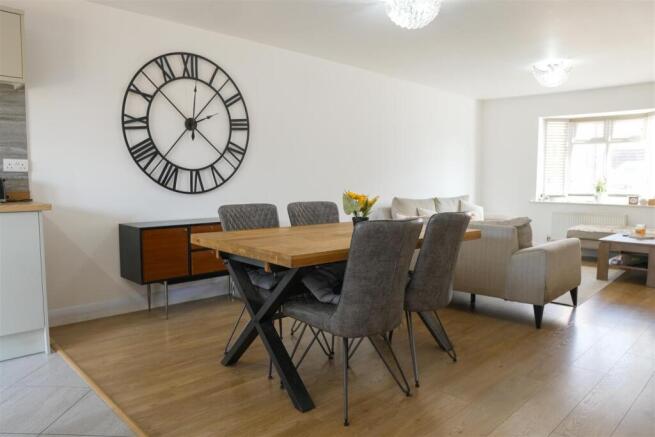 Dining Room/Lounge