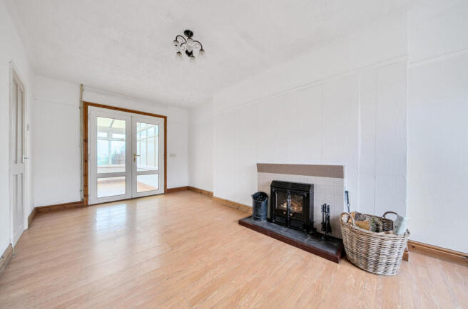 1374574-11-690afc...