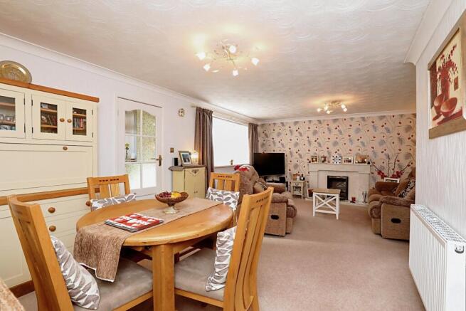 Lounge Dining Room