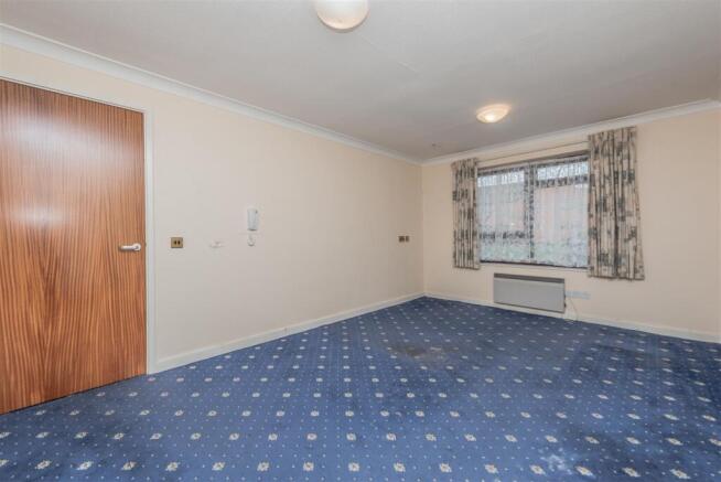 Living Room & Dining Area: