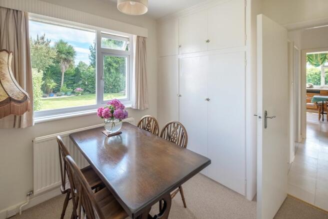 Dining Room/Bedro...