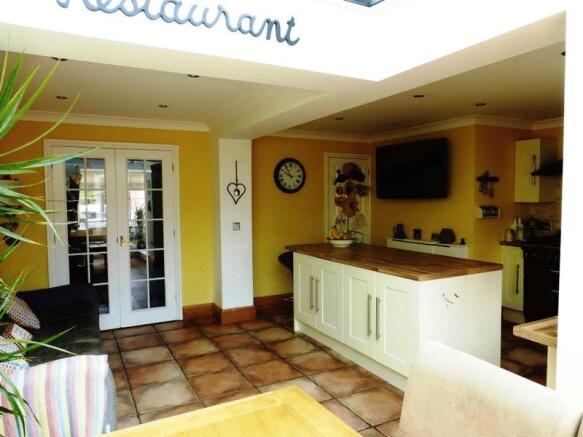 Kitchen diner