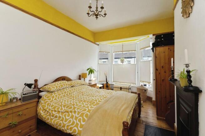 3 bed Terraced for sale Image 11