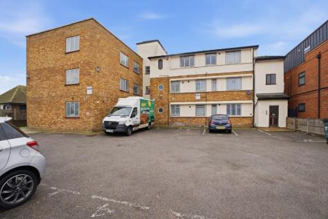 Commonside West, Mitcham, CR4