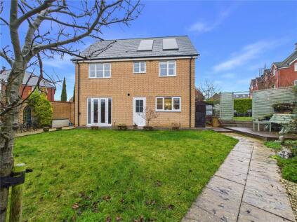 Ann Strutt Close, Hadleigh, Ipswich, Suffolk, IP7