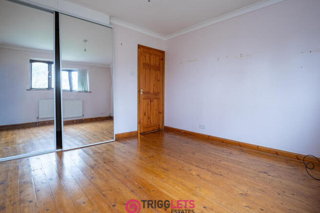 3 bed Detached Bungalow for sale Image 11
