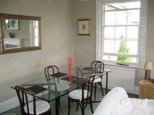 Lounge/Dining Room 1