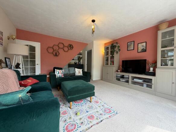 Cheney Manor Road, Swindon, Wiltshire photo 4