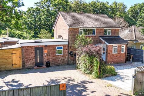 Manor Road, New Milton, Hampshire, BH25