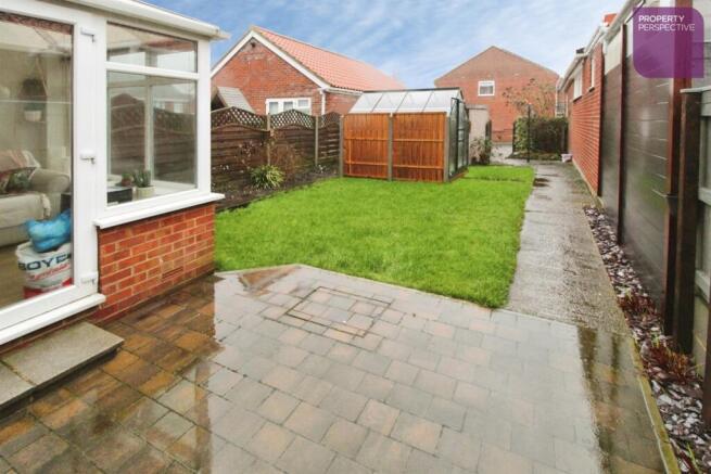 3 bed Semi-Detached for sale Image 10