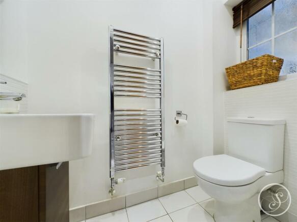 GUEST WC