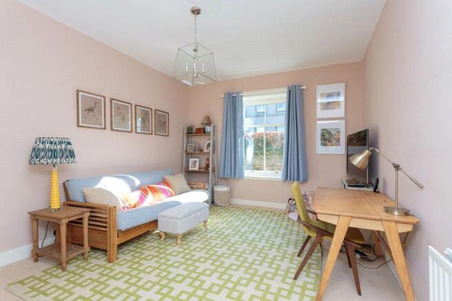 Bedroom /Playroom