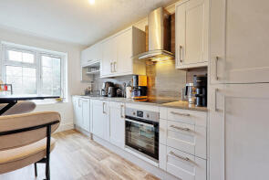 16, Canon Court, Basildon SS13 1EN