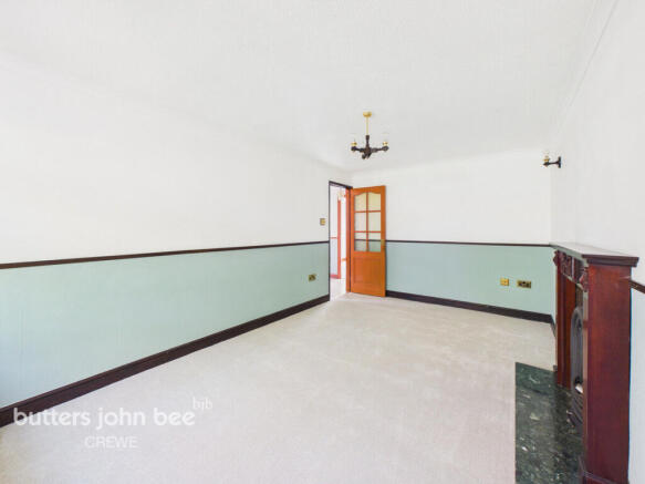 Woolston Drive, Hough photo 3