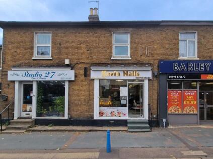 Turners Hill, Cheshunt, EN8