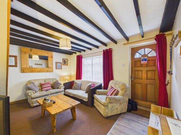 2 bed Cottage for sale Image 3