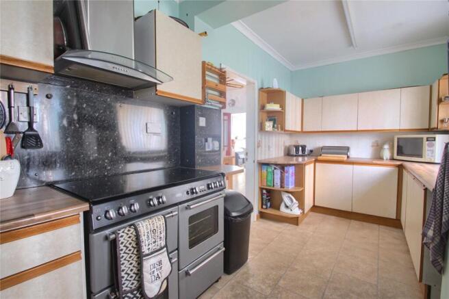 3 bed Semi-Detached for sale Image 8