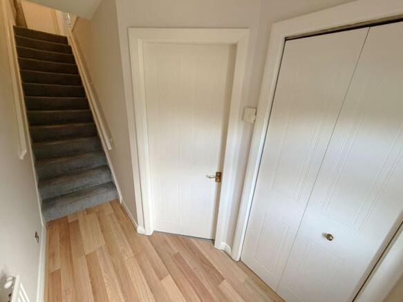 Pinewood Avenue - Bispham - FY2 0EF photo 4