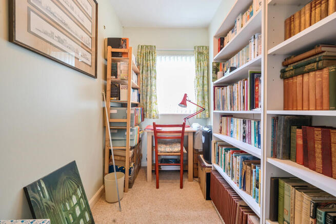 Bedroom 4 / Study