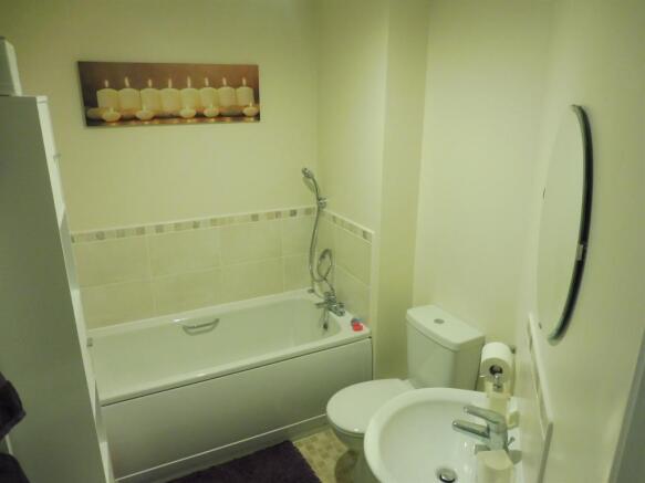 Photo 10