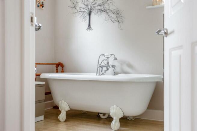74022_8 Highland Road Wimborne (22)_low.jpg