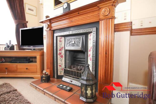 BAY FRONTED LOUNGE