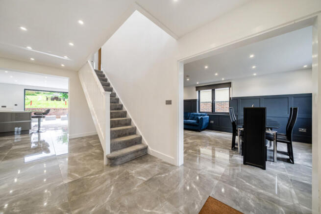 1446785-21-69e0bf...