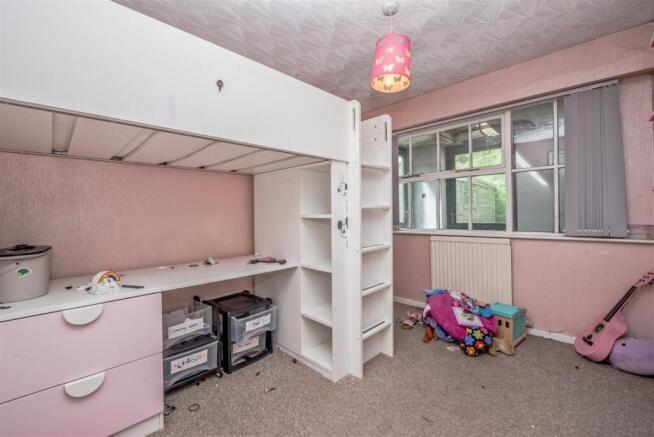 3 bed Detached Bungalow for sale Image 11