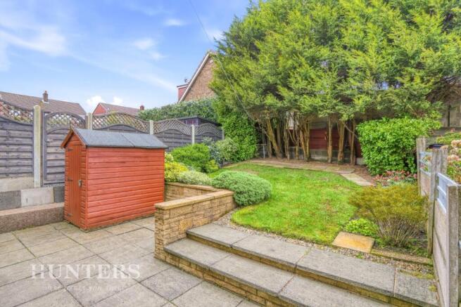 Rose Avenue, Smithy Bridge, OL15 8QJ photo 4
