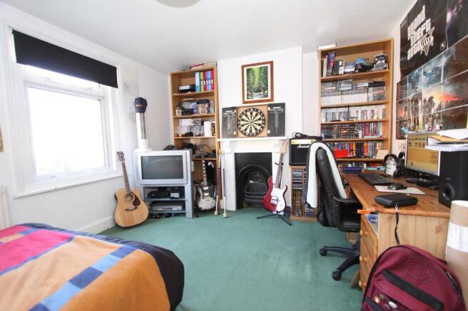 Photo 6
