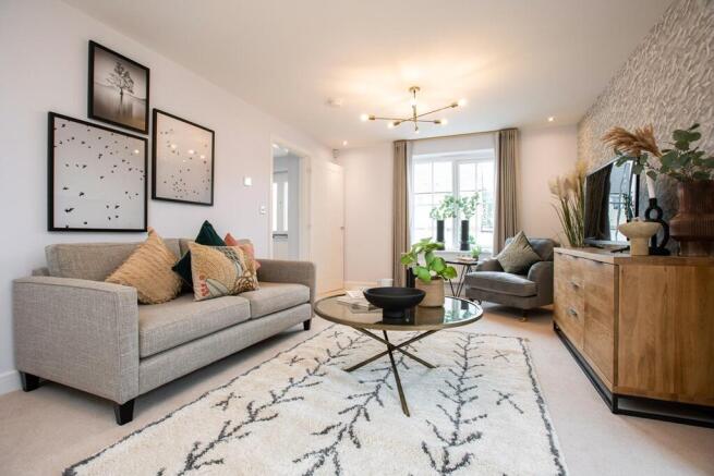 4 bed Detached for sale Image 5