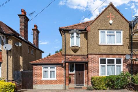 The Rise, Hillingdon Village