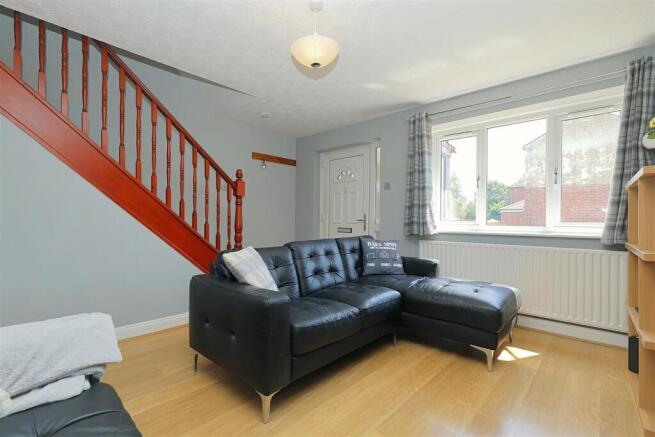 3 bed Town House for sale Image 6