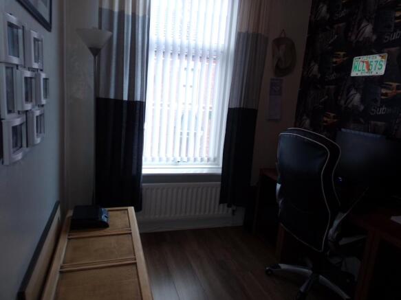 Photo 6