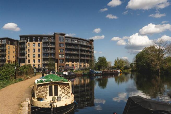 Waterfront House-22.jpg