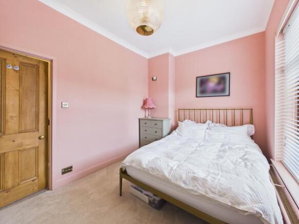 2 bed Semi-Detached for sale Image 10