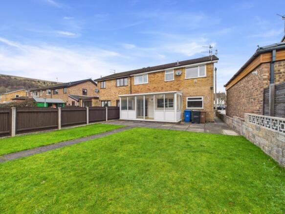 CAM02093G0-PR0068-STILL035