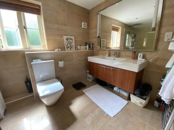 En-suite Bathroom