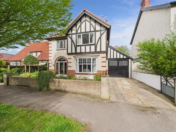 4 bed Detached for sale in driffield
