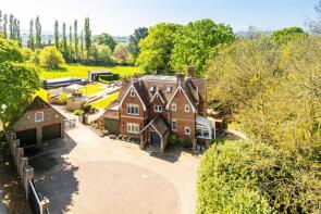 Bines Farm Cottage, Bines Road, Horsham RH13 8EQ