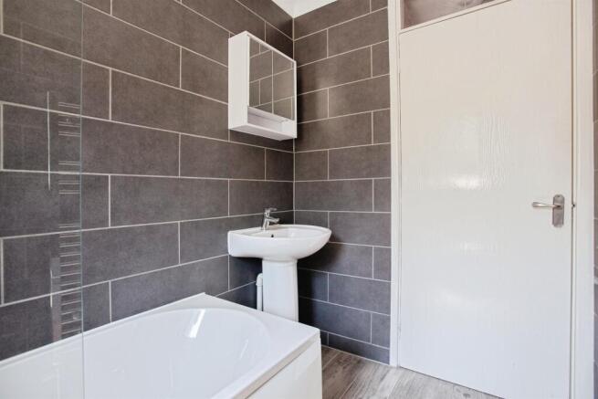 2 bed Terraced for sale Image 10