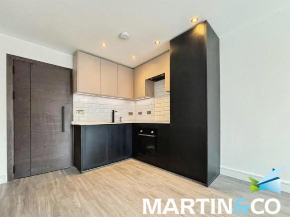 7cf9d563-Kitchen