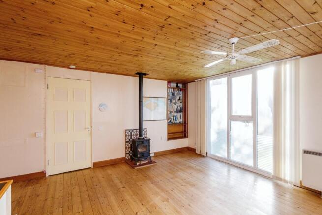 Kitchen/Lounge