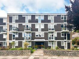 5 Flat 5, St Andrews House, Bradford Place, Penarth CF64 1AH