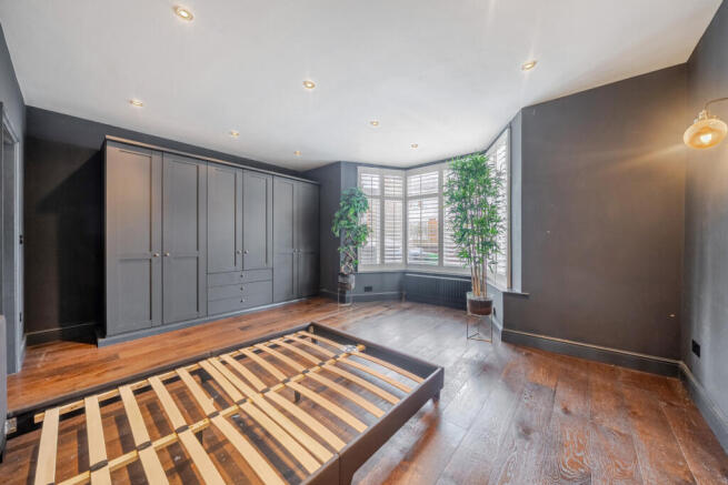 1417788-1-69a16da...