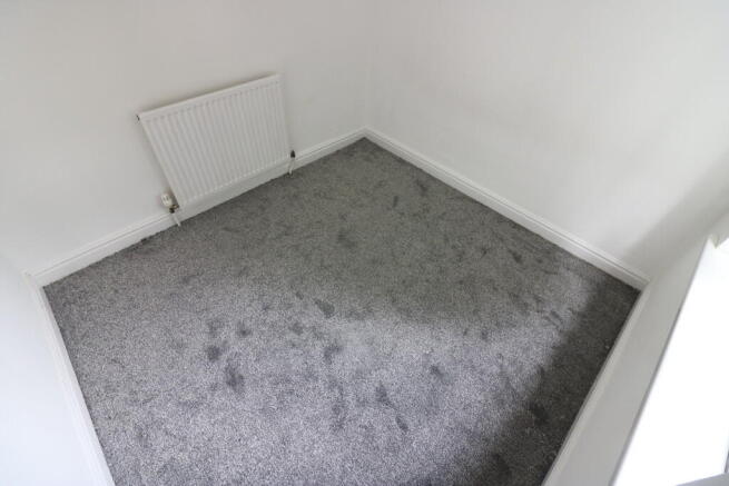 2 bed End of Terrace to rent Image 11