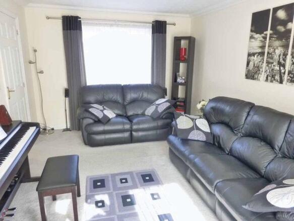 Lounge 2